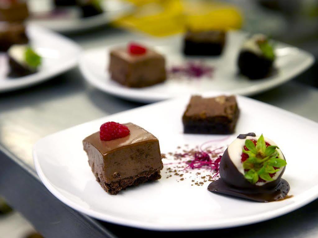 טנטרדן Little Silver Country Hotel מראה חיצוני תמונה